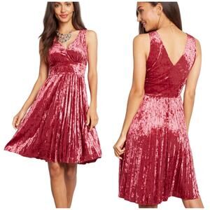 Modcloth Splendorous Spree Velvet Dress NWOT Pink Size S Sleeveless V-Neck